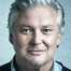 Conleth Hill como Alan Conway
