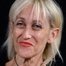 Constance Shulman como Elizabeth