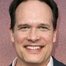 Diedrich Bader como Coverton