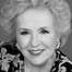 Doris Roberts como Doris Greenblatt