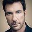 Dylan McDermott como Ernie West