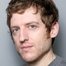 Elis James como Luke