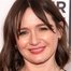 Emily Mortimer como MacKenzie McHale