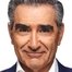 Eugene Levy como Johnny Rose