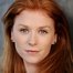 Fay Masterson como Andrea Garnett