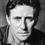 Gabriel Byrne como Edward Lynwood