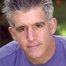 Gregory Jbara como Garrett Moore