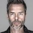 Guy Pearce como Richard Ryan