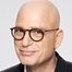 Howie Mandel como Self - Host
