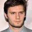 Hugo Becker como Paul Vanhove