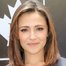 Italia Ricci como Emily Rhodes