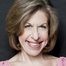 Jackie Hoffman como Greta / Museum Director (voice)
