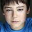 Jacob Ewaniuk como Conner / Cat Boy (voice)