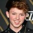 Jacob Sartorius como Bored Boy (voice)