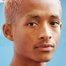 Jaden Smith como Kaz Kaan (voice)