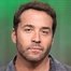 Jeremy Piven como Ari Gold