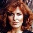 Joanna Cassidy como Judge Joan Hunt