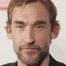Joseph Mawle como Adar