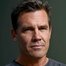 Josh Brolin como Royal Abbott