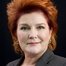 Kate Mulgrew como Mavis (voice)