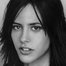 Katherine Moennig como Lena