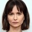 Katherine Waterston como Jess
