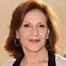 Kelly Bishop como Emily Gilmore