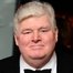 Kenny Ireland como Donald