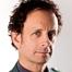 Kevin McDonald como Albus Duckweed (voice)
