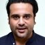 Krishna Abhishek como Air Hostess Mona