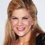 Kristen Johnston como May-May Montgomery