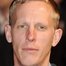 Laurence Fox como David