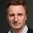 Liam Neeson como Qui-Gon Jinn (voice)