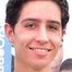 Lorenzo James Henrie como Chris Manawa