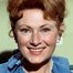 Marion Ross como Vera Schultz