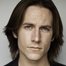 Matthew Mercer como Chance Sureshot / Recap Robot (voice)