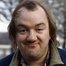 Mel Smith como Benny Frazier
