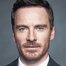 Michael Fassbender como Burton 