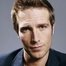 Michael Vartan como Michael Vaughn