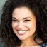 Michelle Buteau como Mavis Beaumont