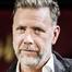 Mikael Persbrandt como Jakob Nyman