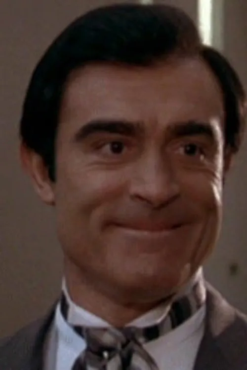 Mike Henry como Cleveland Brown / Rallo Tubbs (voice)