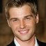 Mike Vogel como Deputy Zack Shelby