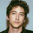 Milo Manheim como Zed (voice)