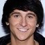 Mitchel Musso como Jeremy Johnson (voice)
