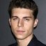 Nolan Gerard Funk como Andrew Golding