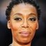 Noma Dumezweni como Alice Munezero