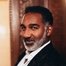 Norm Lewis como Vernon Jackson