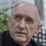Peter McRobbie como Father Lantom