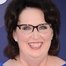Phyllis Smith como Elizabeth 